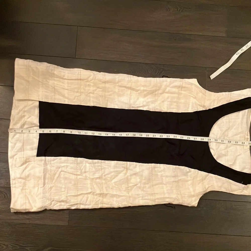 Eve Gravel Elegant Black and Cream Dress - Picture 4 of 12